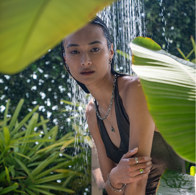 Waterproof Jewelry Do's and Don'ts for those Long Summer Days