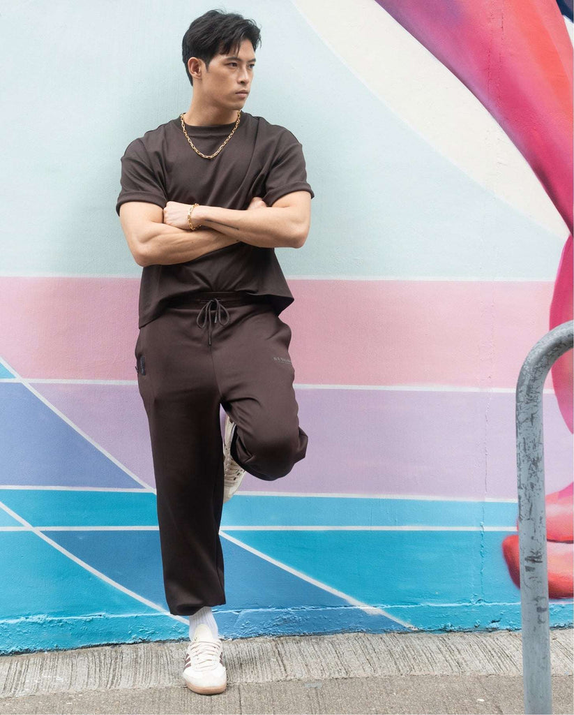 Medium Gold Elo Necklace