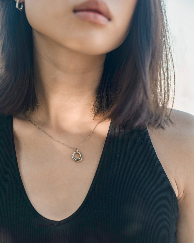 Ines Halo Pendant