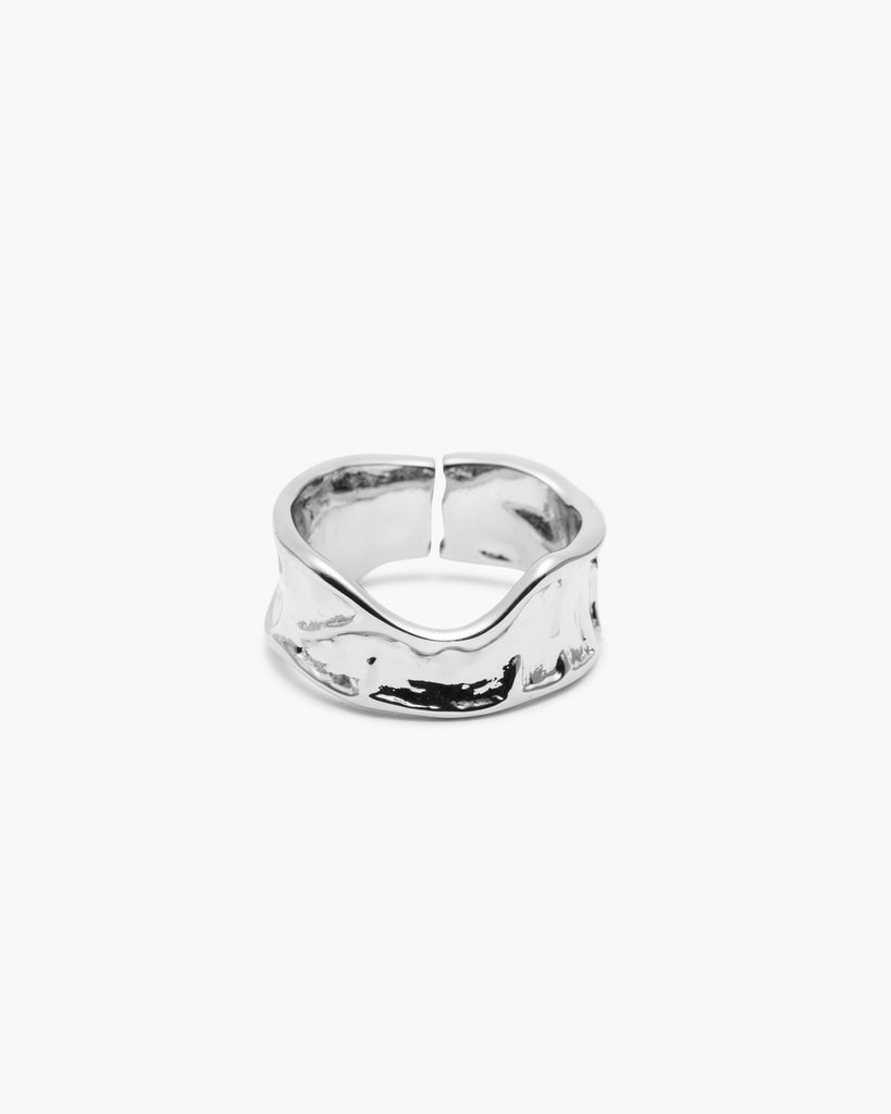 Jona Textured Ring